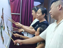 千年皮影承古韵，青春实践续新篇