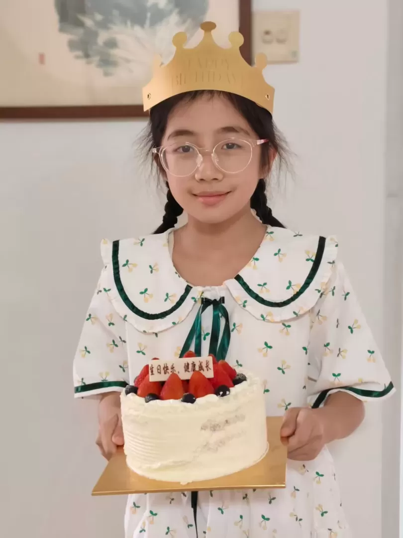 贺孙女十岁生日