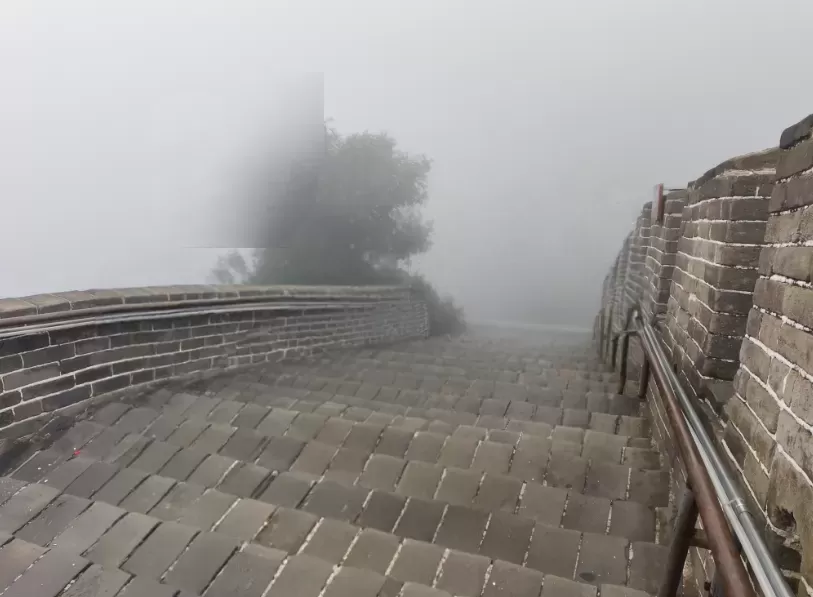 雾登长城游古府  京城重叙同窗情（北京行记三）