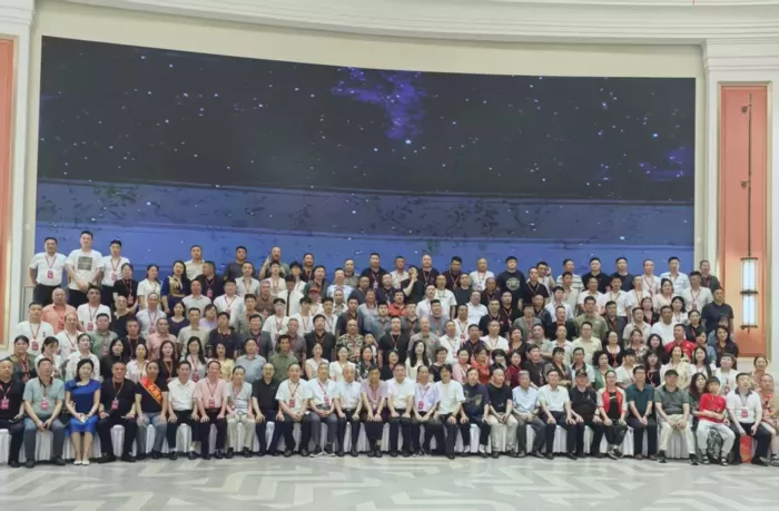 2025战友同乡汇年度盛会暨第十三届爱心公益活动圆满举行